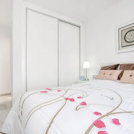 2 Bedroom Lovely In Mijas Costa * Sitio de Calahonda